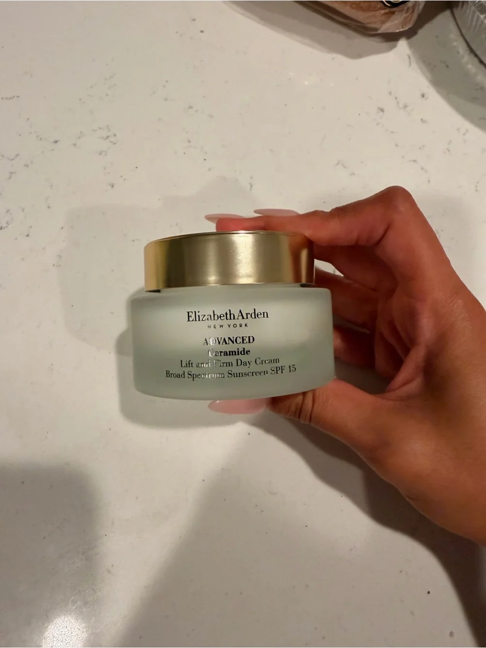 Elizabeth Arden Day Cream with SPF - White & Gold